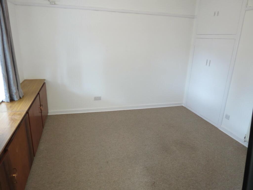 Additional image 5 of 6 bedroom Detached House in Wallisdown