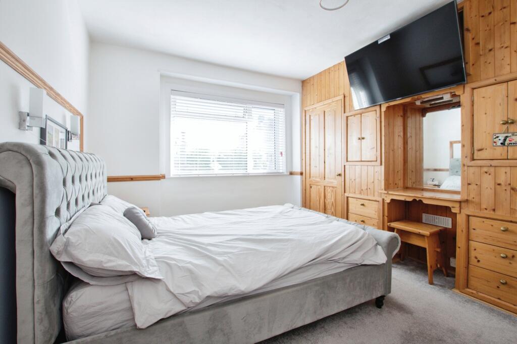 Additional image 12 of Cranbrook Road, Poole, BH12