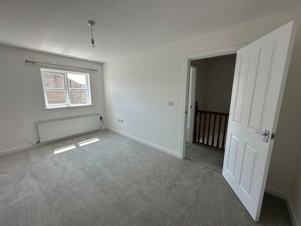 Additional image 10 of St. Johns Close, Silsden