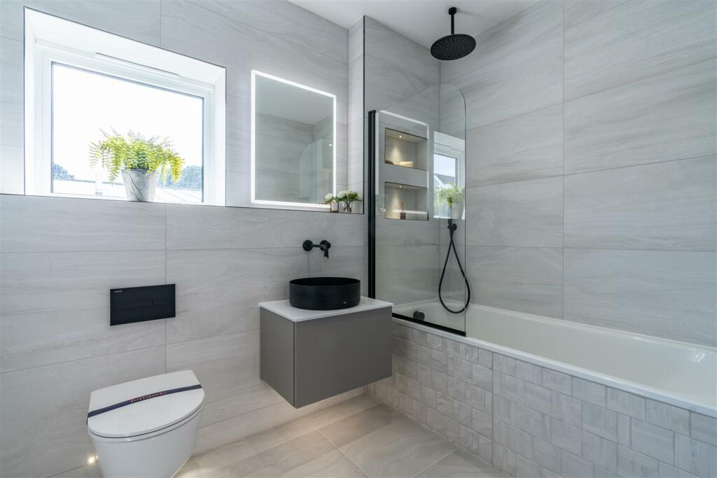 Additional image 15 of Dorset Lake Avenue, Lilliput