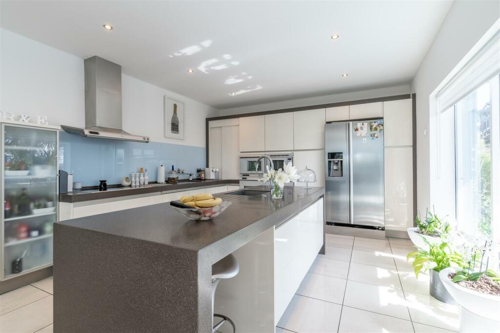 Additional image 8 of Gardens Road, Lilliput