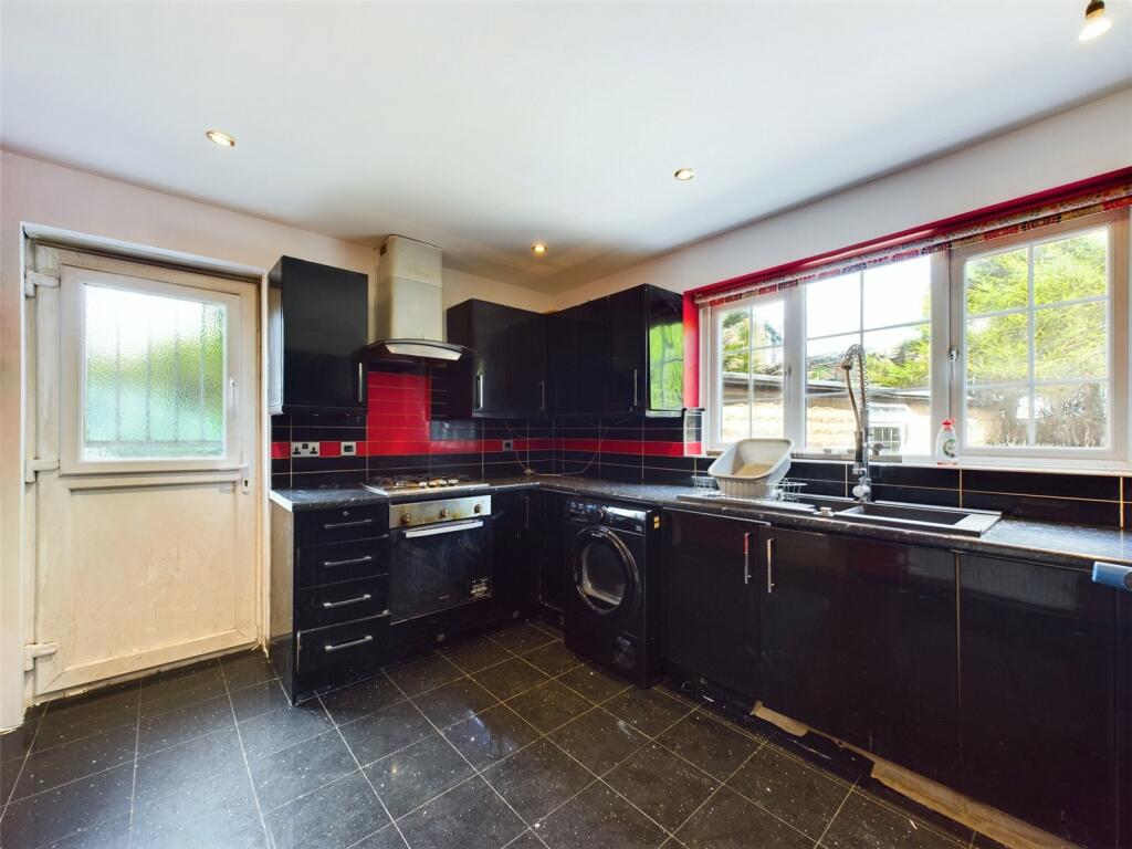 Additional image 3 of Pelham Court, Bradford, West Yorkshire, BD2