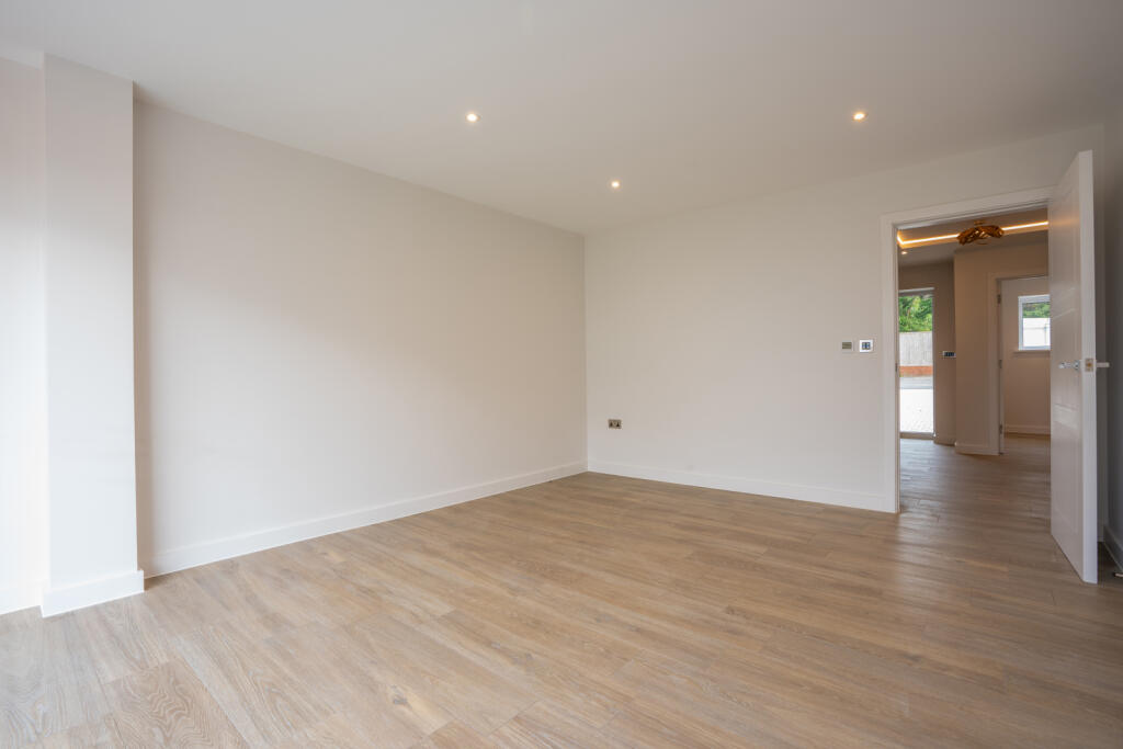 Additional image 8 of Sandbanks Road, Lilliput, Poole, Dorset, BH14