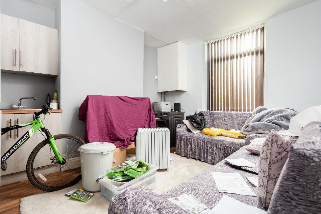 Additional image 2 of Cambridge Street, Bradford, BD7