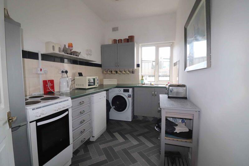 Additional image 10 of Sandbanks Peninsula - TWO 3&4 BEDROOM APARTMENTS OVER FREEHOLD COMMERCIAL