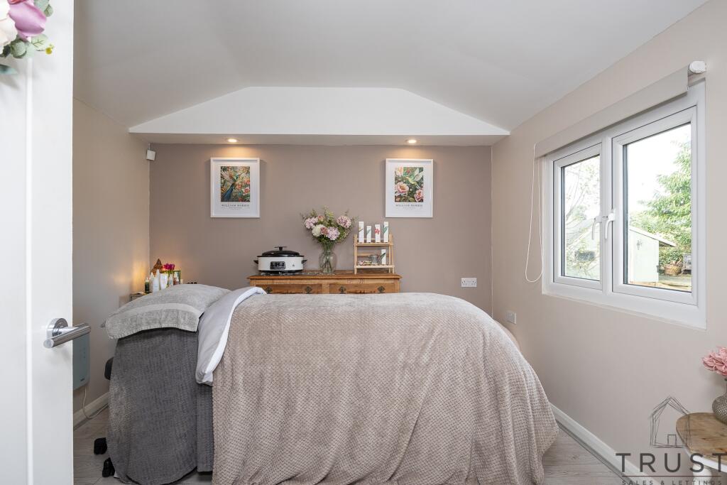 Additional image 26 of St. Marks Avenue, Low Moor, Bradford