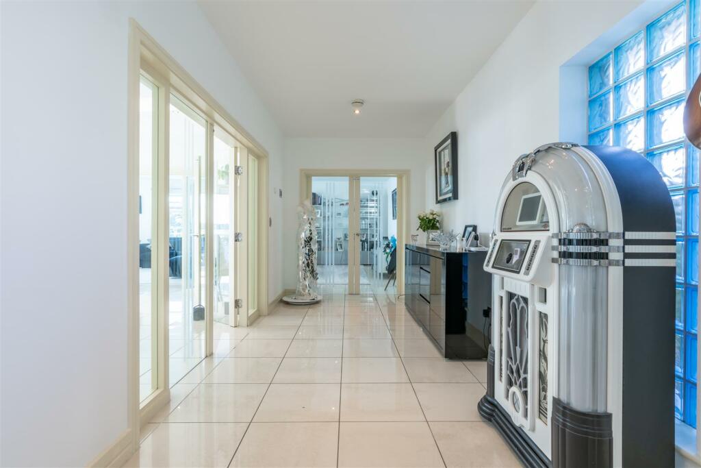 Additional image 11 of Gardens Road, Lilliput