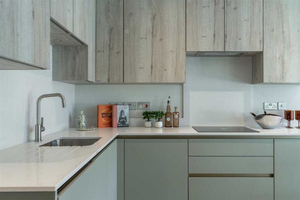 Additional image 8 of Danecourt Road, Ashley Cross