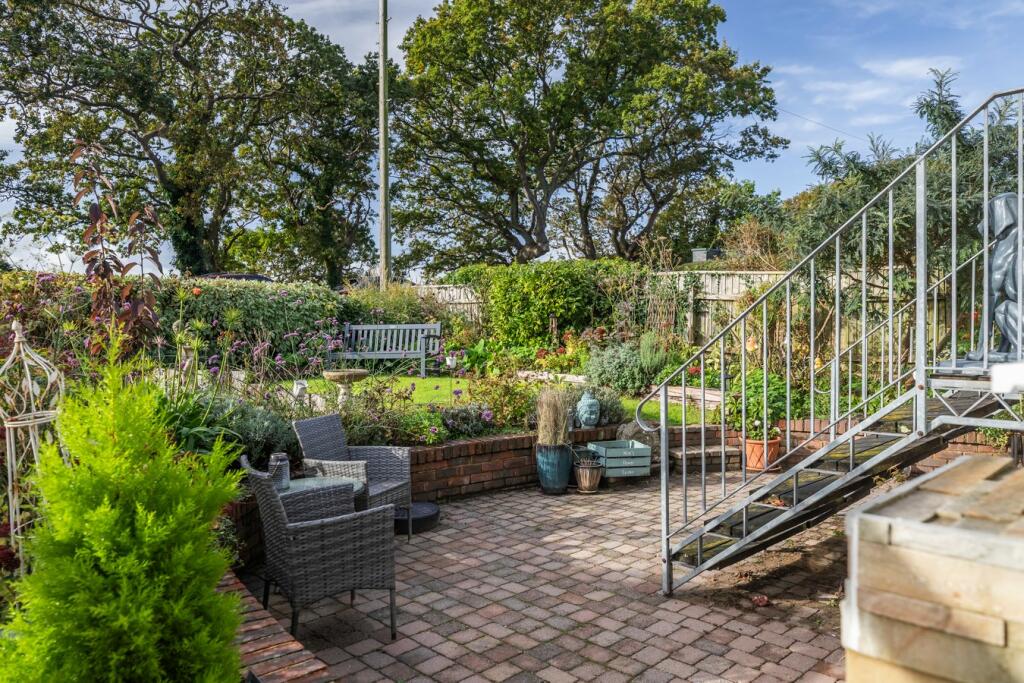 Additional image 18 of Whitecliff Road, Poole, BH14