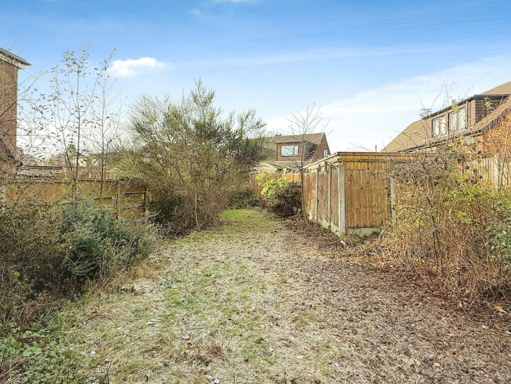 Additional image 16 of Sunny Bank Lane, Thornbury, Bradford