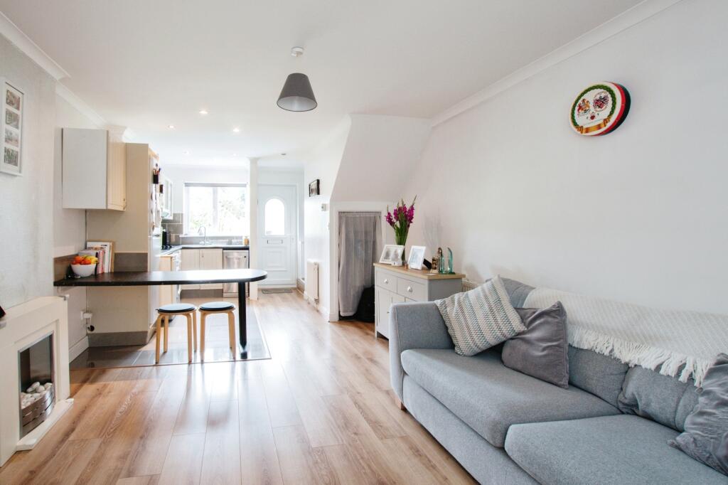 Additional image 8 of King John Avenue, BEARWOOD, Bournemouth, Dorset, BH11