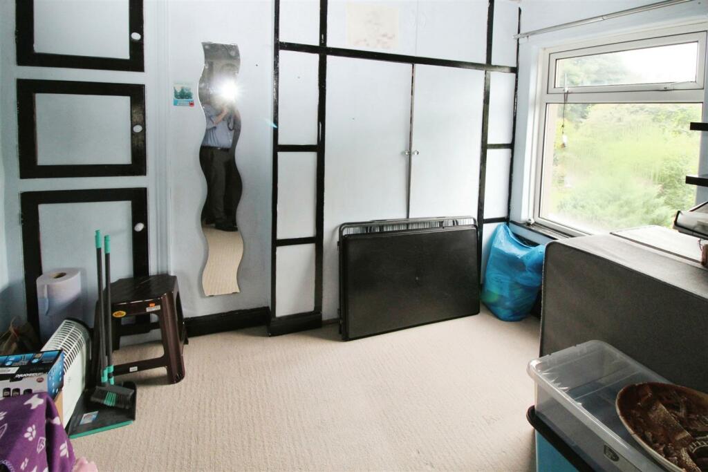 Additional image 9 of Draughton Grove, Bradford, BD5 9QH