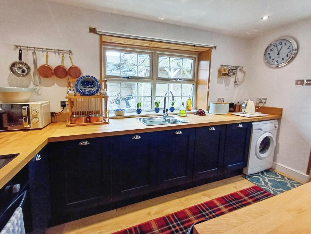 Additional image 19 of Knowle Lane, Bradford, BD12