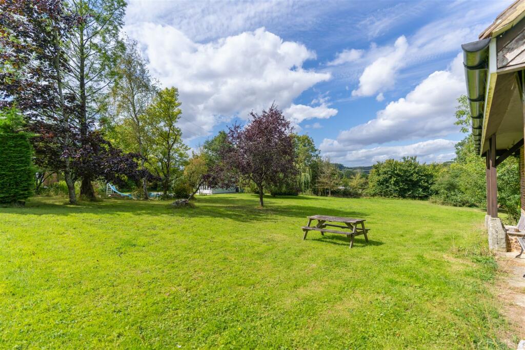 Additional image 20 of Loop Farm Road, Lytchett Matravers