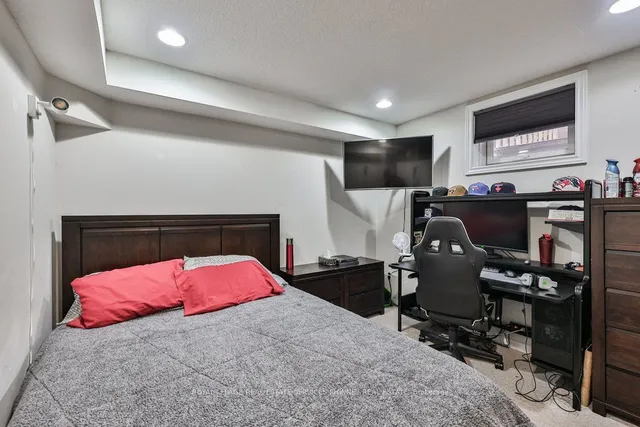 Additional image 30 of 19 Tisdale Crt