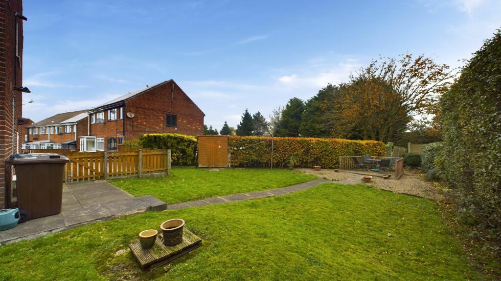 Additional image 17 of Fenby Grove, Bradford, BD4