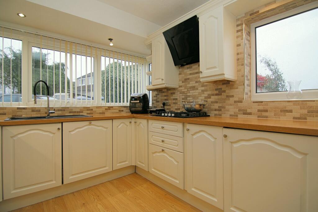 Additional image 7 of Coombe Hill, Queensbury, Bradford, BD13