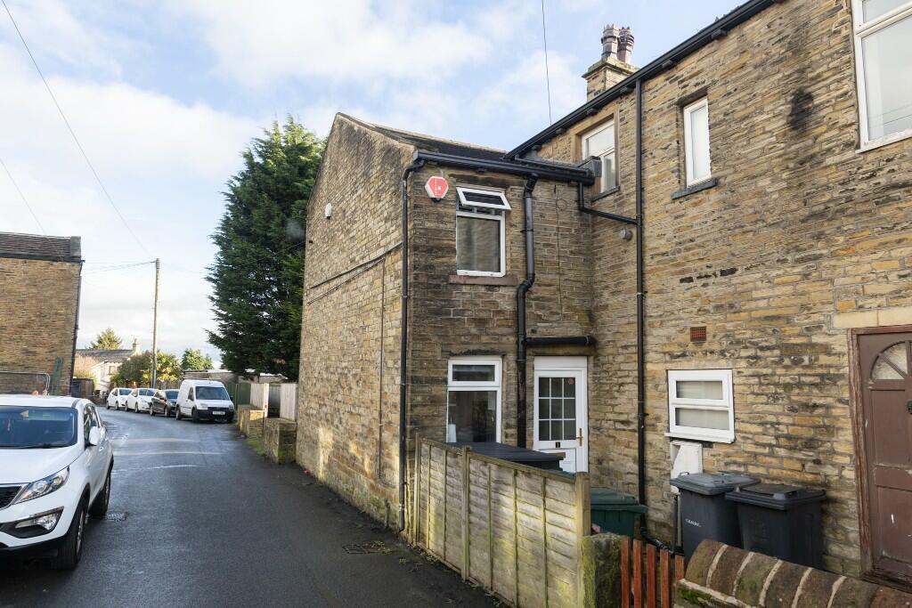 Additional image 15 of 1 East Croft, Wyke, BD12 9NL