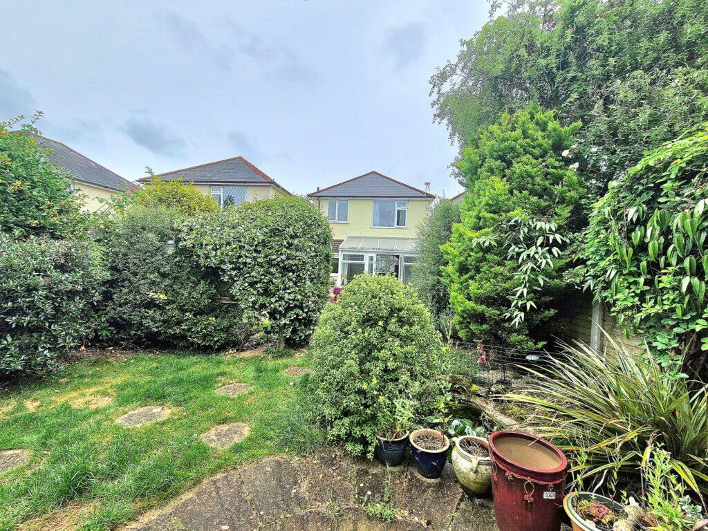 Additional image 12 of Hendford Road, Bournemouth, BH10 5AU