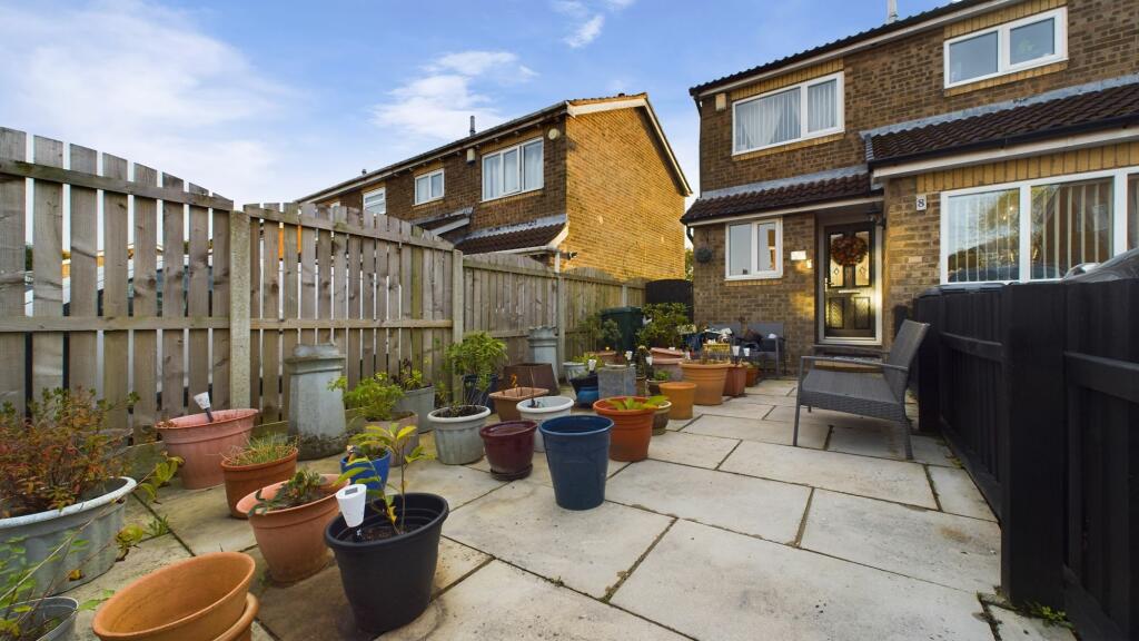 Additional image 16 of Ullswater Drive, Bradford, BD6