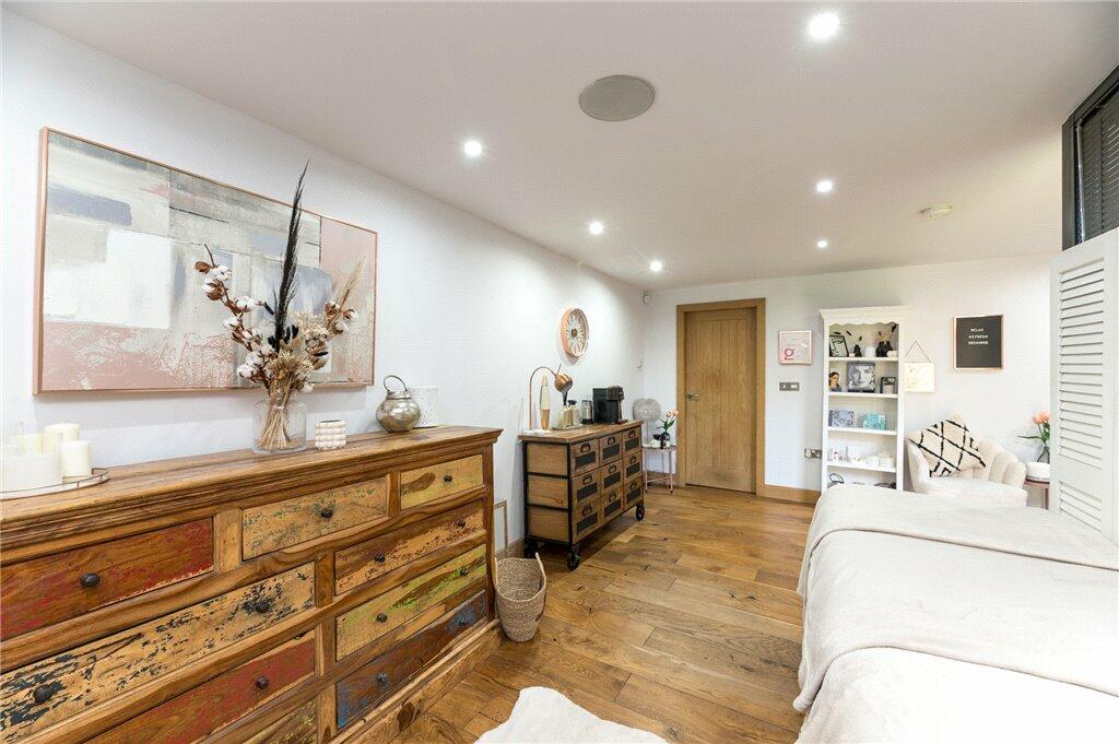 Additional image 23 of Cromwell Court, Bradford, West Yorkshire, BD9