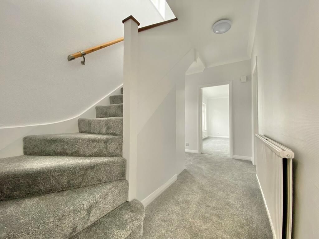 Additional image 18 of Hurst Hill, Lilliput, BH14