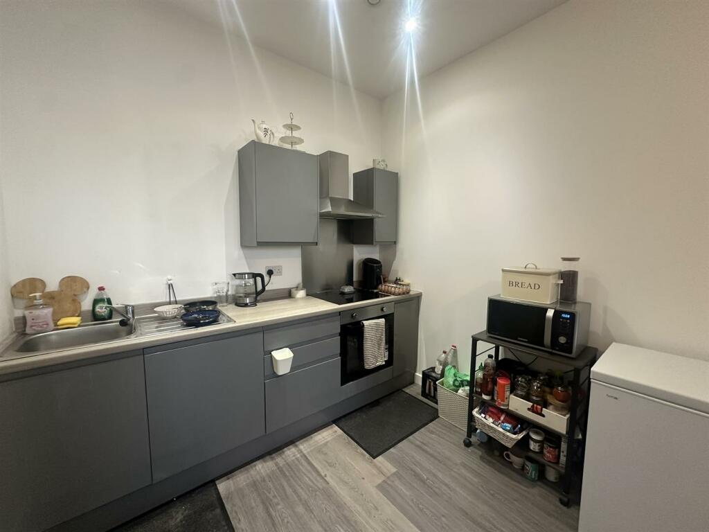 Additional image 5 of Card House, Bingley Road, Bradford