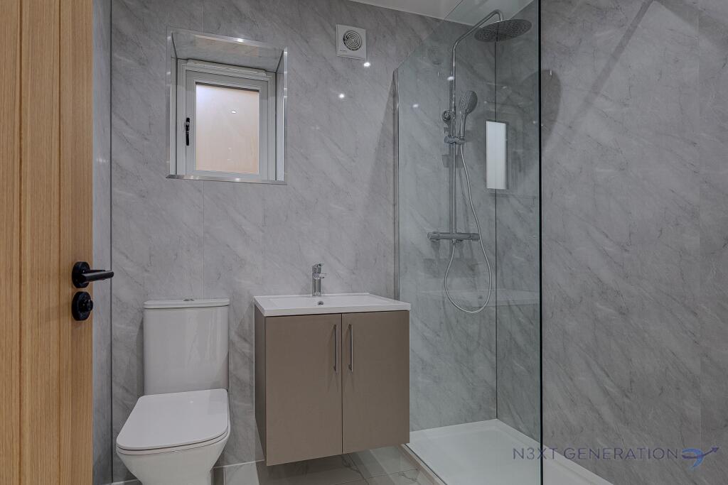 Additional image 24 of Hillside View, Drighlington