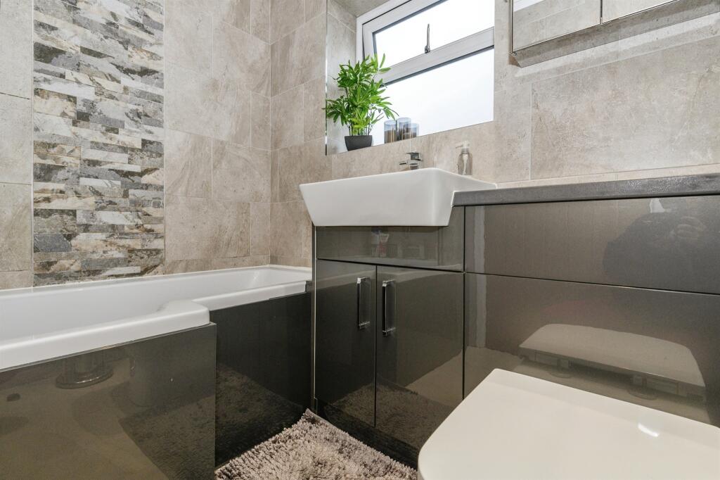 Additional image 14 of Tyersal Grove, Bradford