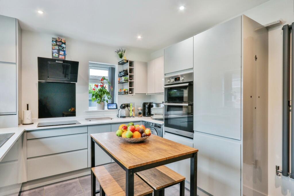 Additional image 6 of Gosling Close, Poole, Dorset, BH17