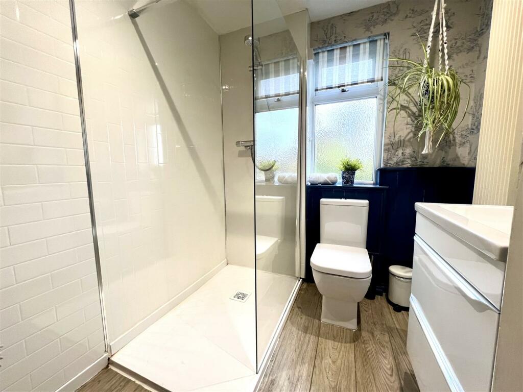 Additional image 13 of Bank Street, Haworth