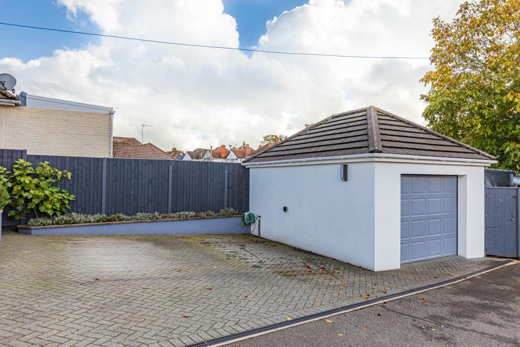 Additional image 25 of Wilmur Crescent, Poole, BH15