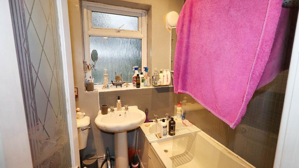 Additional image 13 of Highgate Road, Bradford, West Yorkshire, BD13