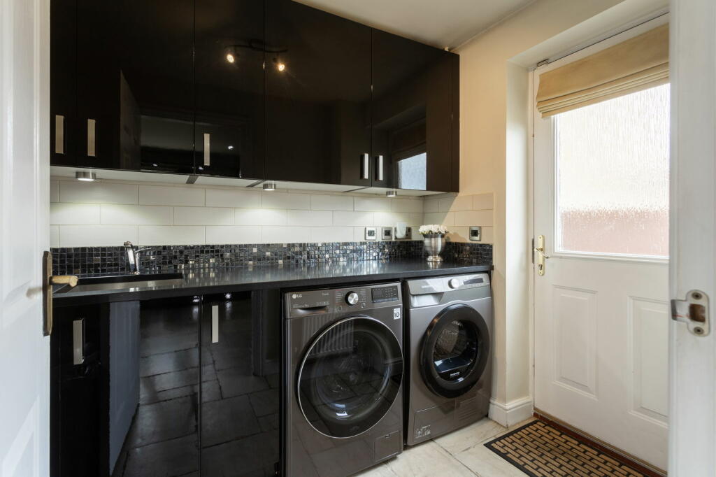 Additional image 7 of Overland Crescent, Bradford, BD10 9TG