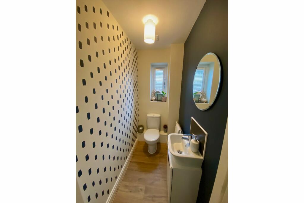 Additional image 5 of Micklethwaite Lane, Bingley, BD16