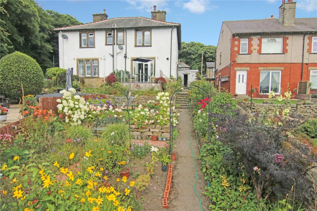 Slaymaker Lane, Oakworth, BD22