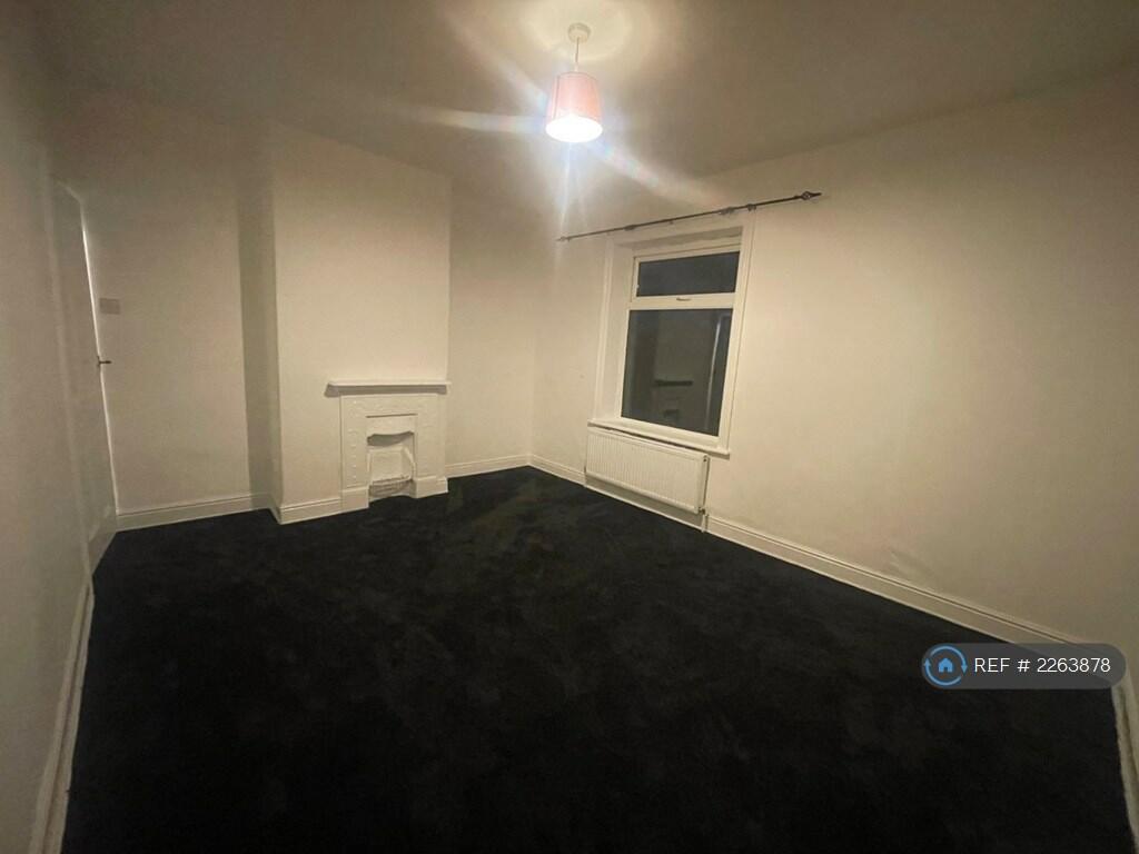 Additional image 16 of Cleckheaton Road, Bradford, BD6