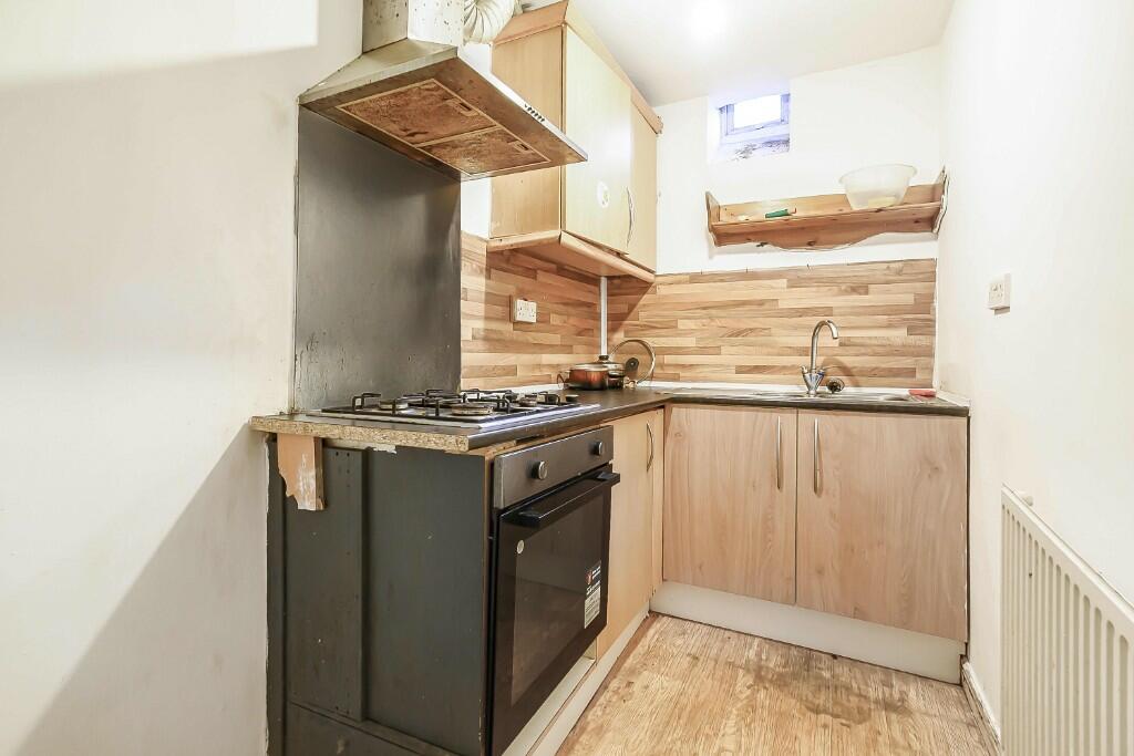 Additional image 5 of Spring Place, Bradford, BD7