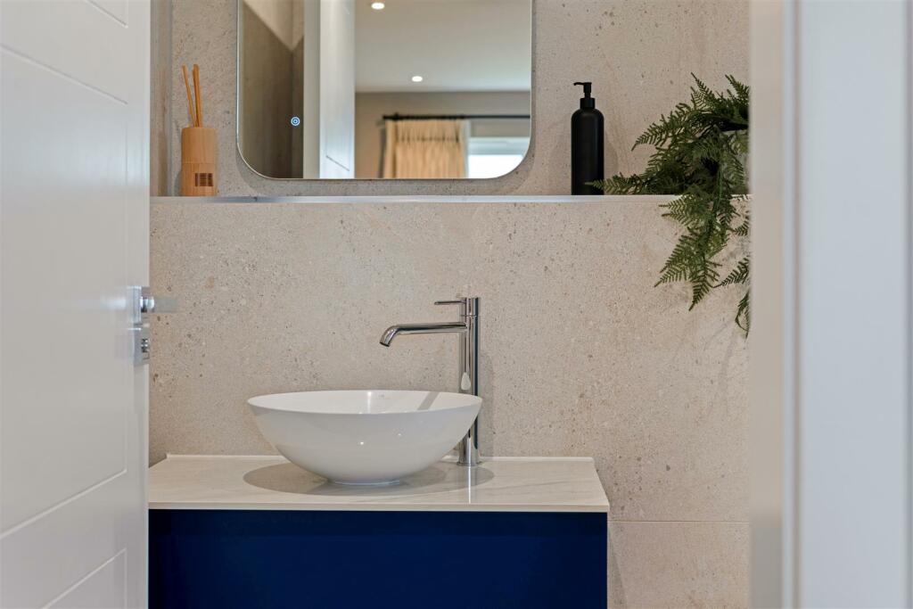 Additional image 34 of Sandbanks Road, Poole