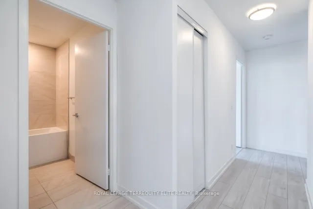 Additional image 16 of 270 Dufferin St Unit 923