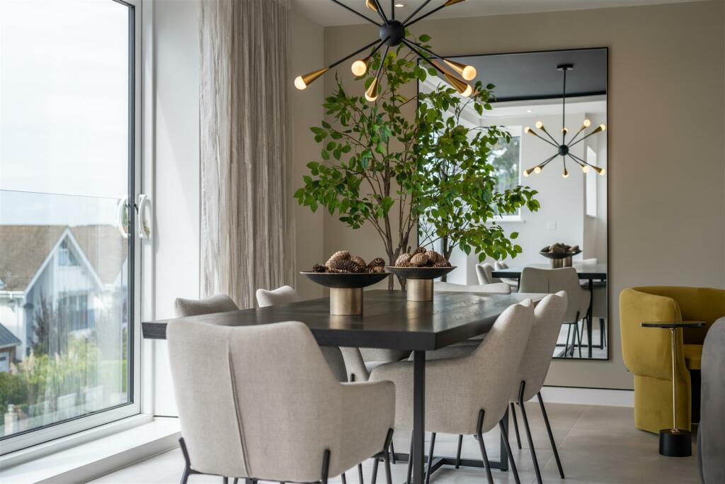 Additional image 8 of Dorset Lake Avenue, Lilliput