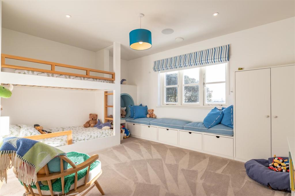 Additional image 19 of Alington Road, Evening Hill