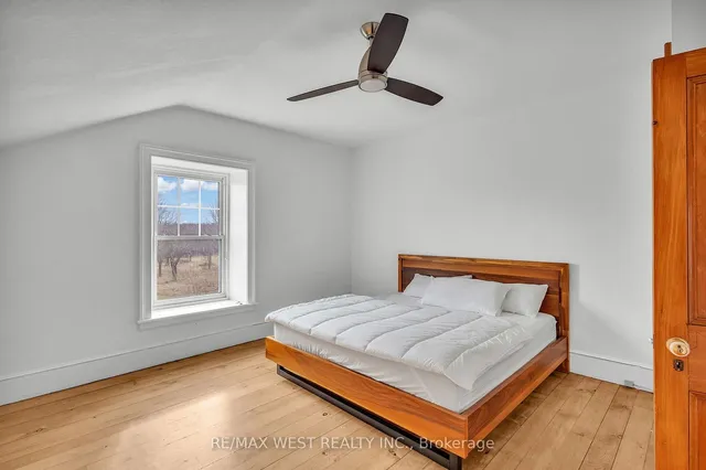 Additional image 40 of 1802 Regional Rd 97 Rd