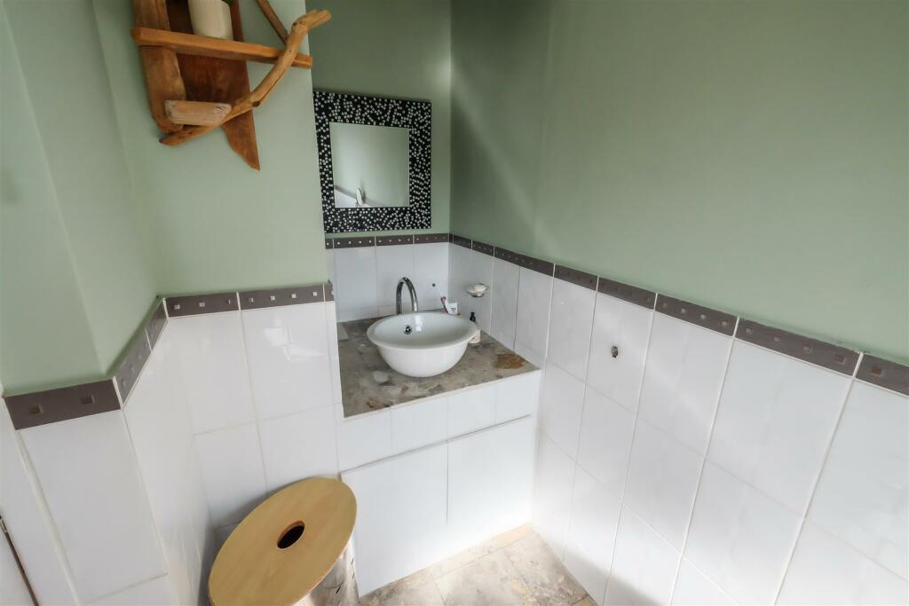 Additional image 31 of Huddersfield Road, Wyke, Bradford