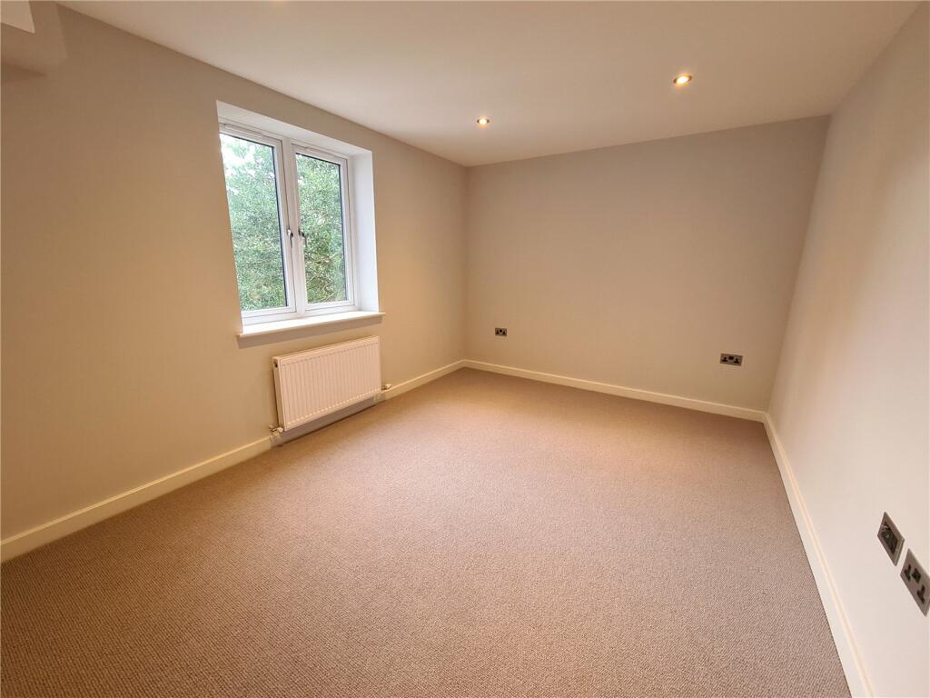 Additional image 5 of Delhi Close, Lower Parkstone, Poole, Dorset, BH14