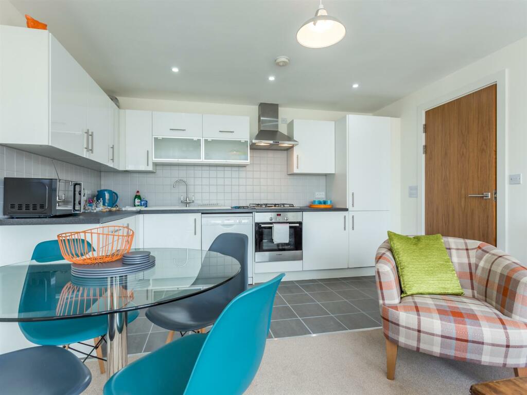 Additional image 10 of High Street, Poole