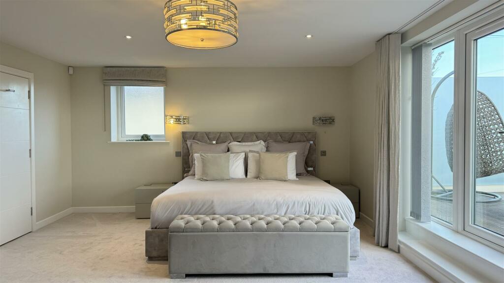 Additional image 18 of Sherwood Avenue, Whitecliff