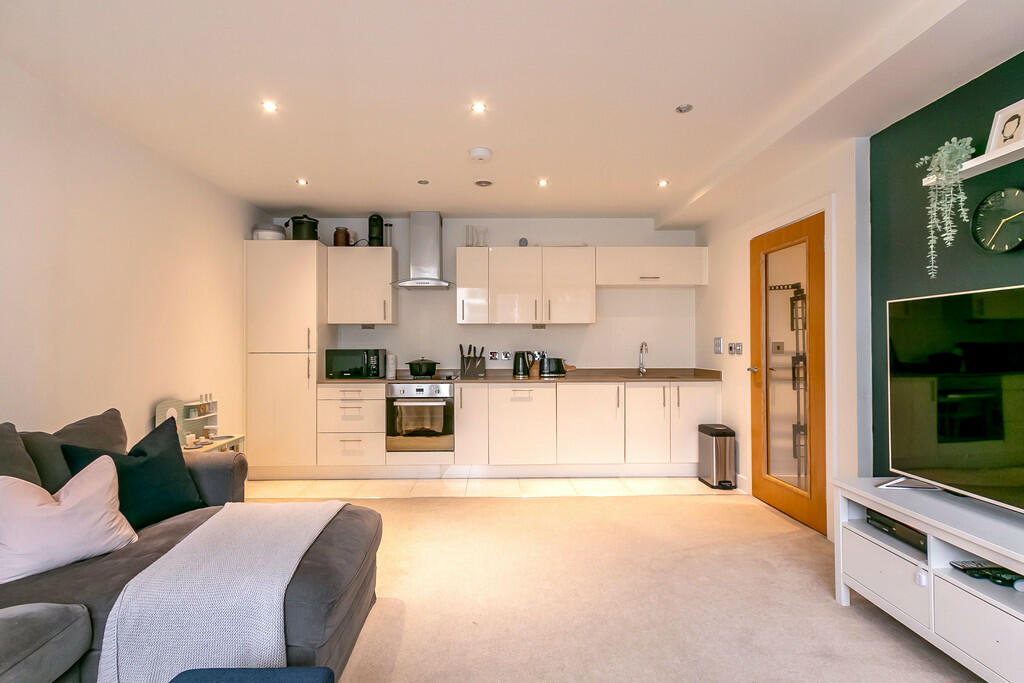 Additional image 12 of Parkstone Road, Poole