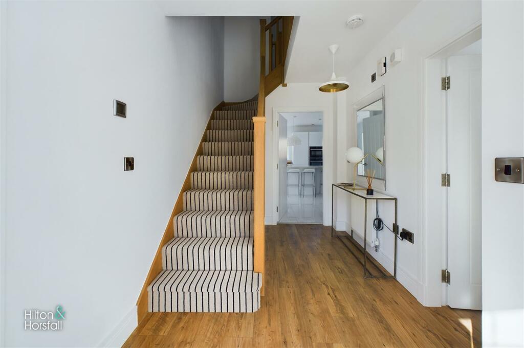 Additional image 19 of Grenfell Gardens, Colne