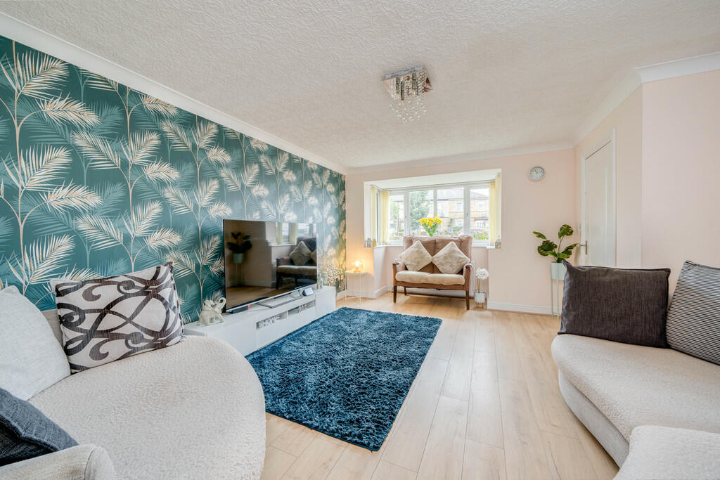 Additional image 4 of Farfield Avenue, Bradford